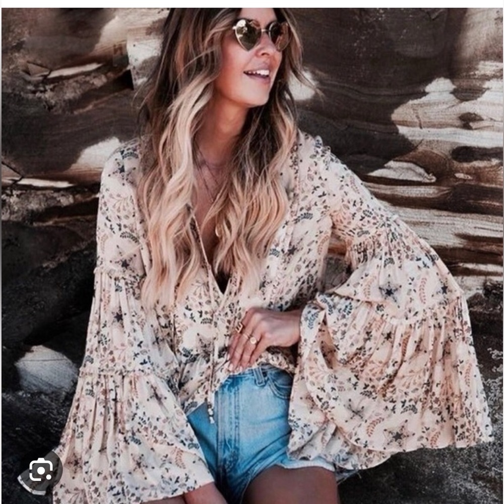 NWOT celestial blouse